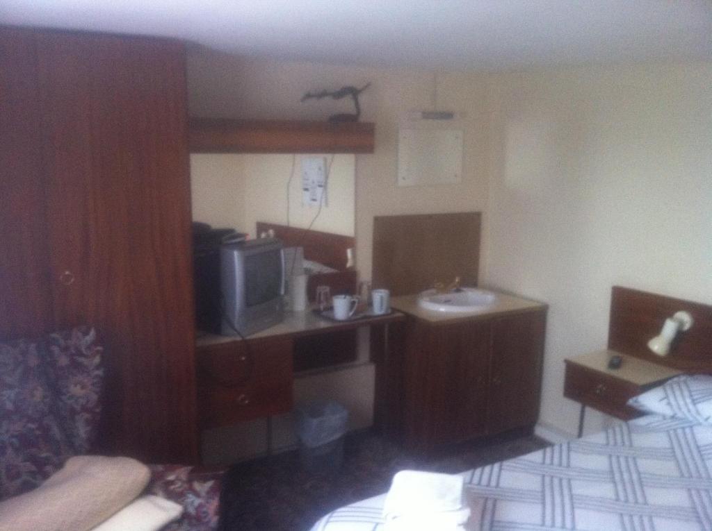 The Black Horse Inn Maidstone Quarto foto